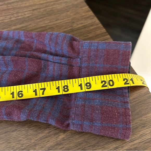 ❤️ Under armour Men's Plaid Button-Up Shirt - Burgundy and Blue loose XL - Picture 11 of 11